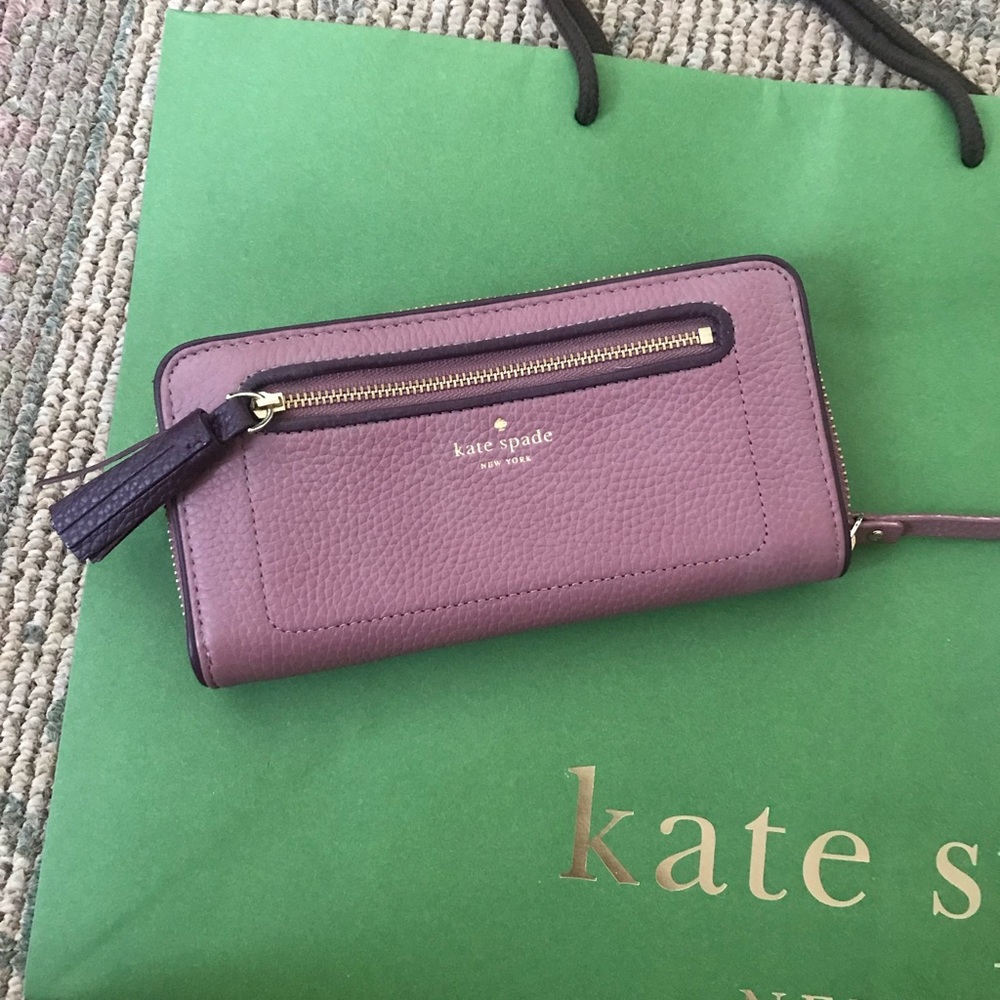 Kate Spade Chester Street Neda Zip Around Wallet
